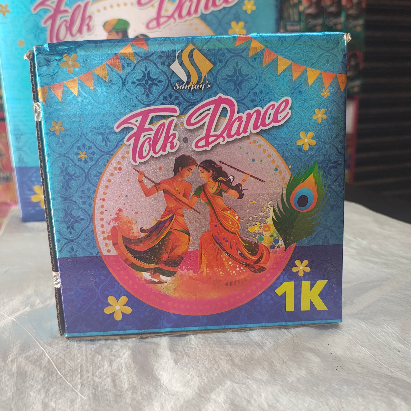 1000 (Gold) - Buy Online
